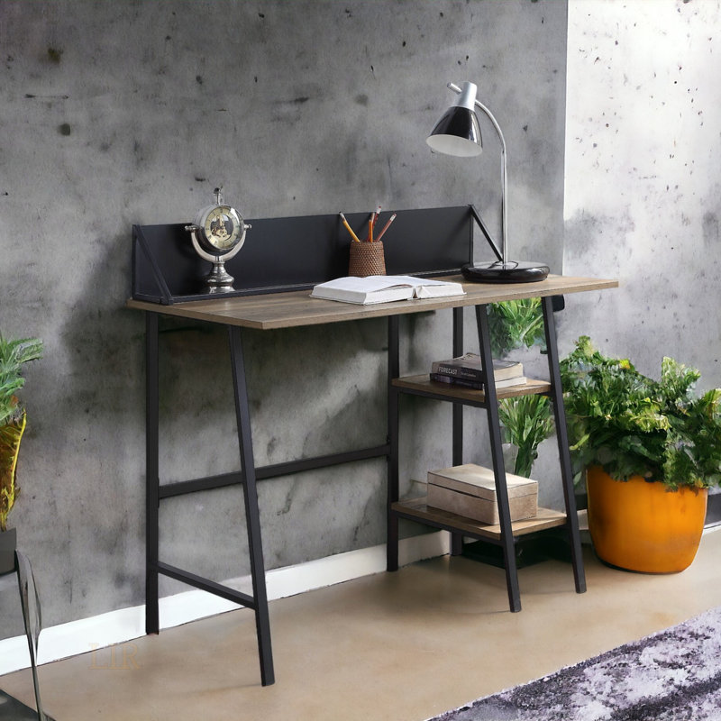 Bureau d'écriture Garima