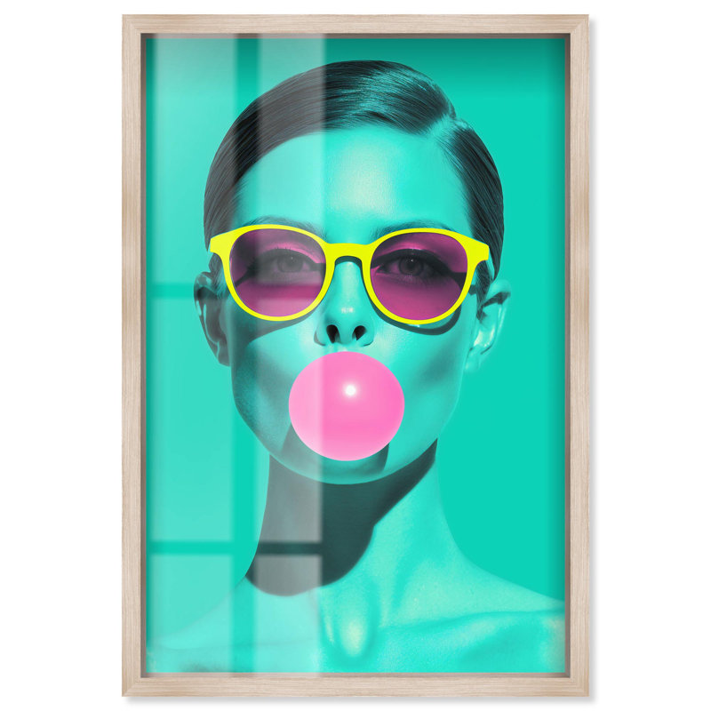«Bubblegum Pop Shadowbox Print Modern Pop» par Art Remedy, cadre blond, 30 x 45, H 46 po x l 31 po, Cadre blond