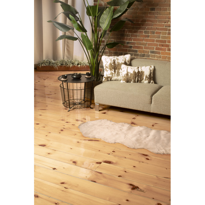 Tapis imitation peau de mouton taupe