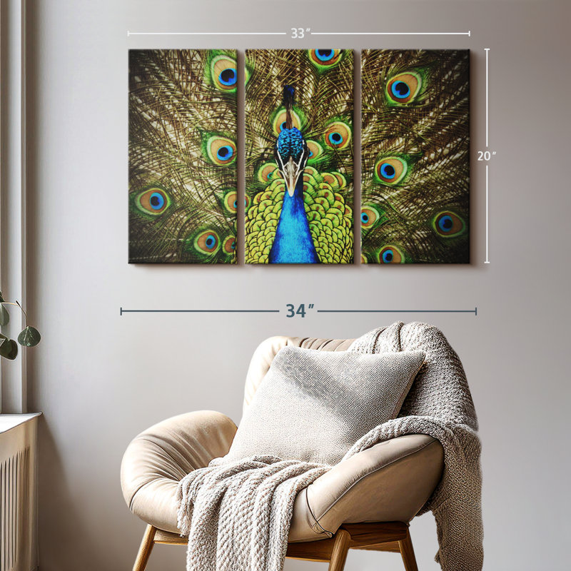 «Fierce Blue Peacock Wall Art» sur toile, H 20 po x l 33 po x P 1,25 po