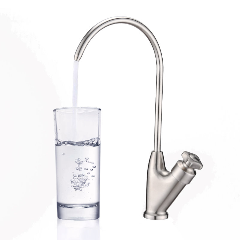 DSH HOMES Kitchen Faucet, 1.5, Brushed Nickel