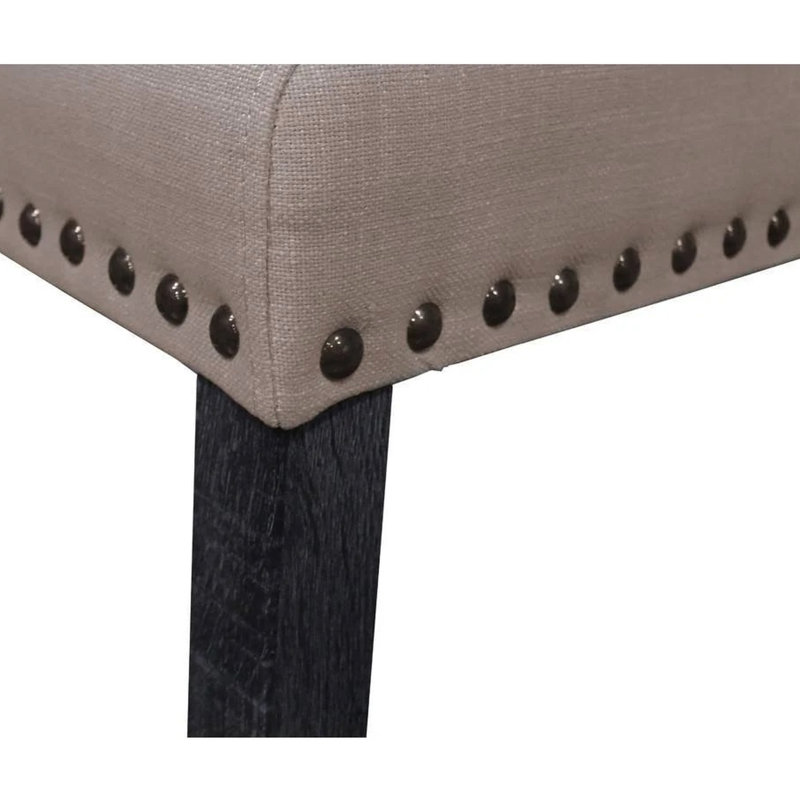 Ensemble de 2 chaises de salle à manger au fini naturel, bois d'ingénierie et mousse, dossier avec garniture cloutée, revêtement en mélange de lin, dossier