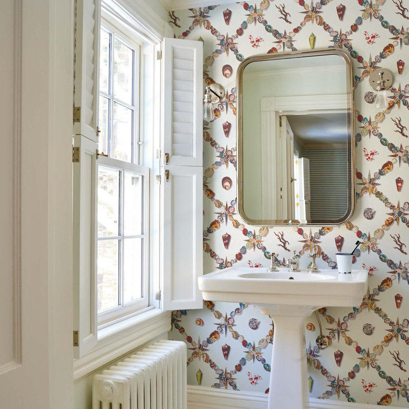 Schumacher x Charlap Hyman & Herrero / Pilar Almon Grotto Treillage Wallpaper, Grisaille
