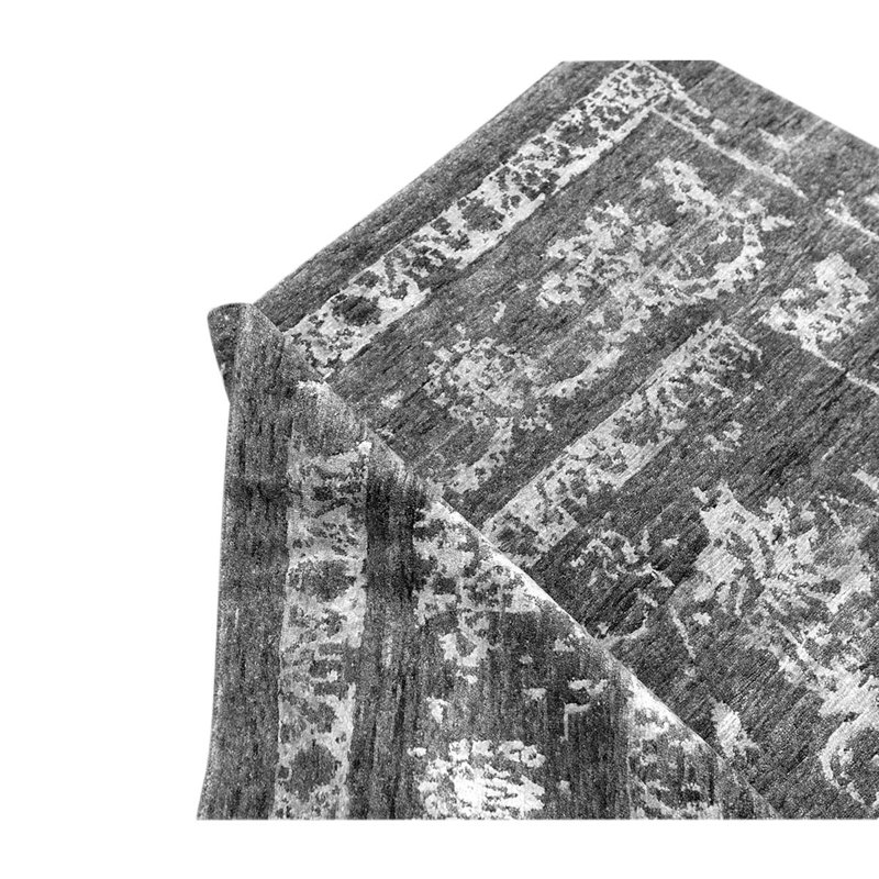 Tapis noué à la main