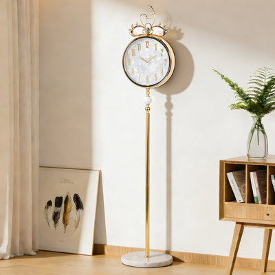 Horloge murale 68,5 po