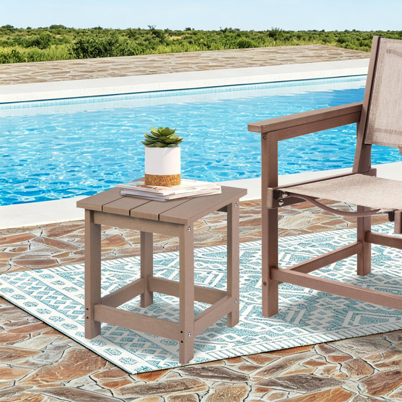 Table d'appoint extérieure Denarrius Adirondack, table de patio en PEHD facile d'entretien et résistante aux intempéries