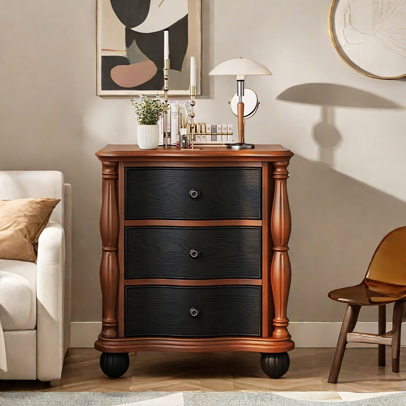 Commode d'appoint en bois de style classique., Noir / brun