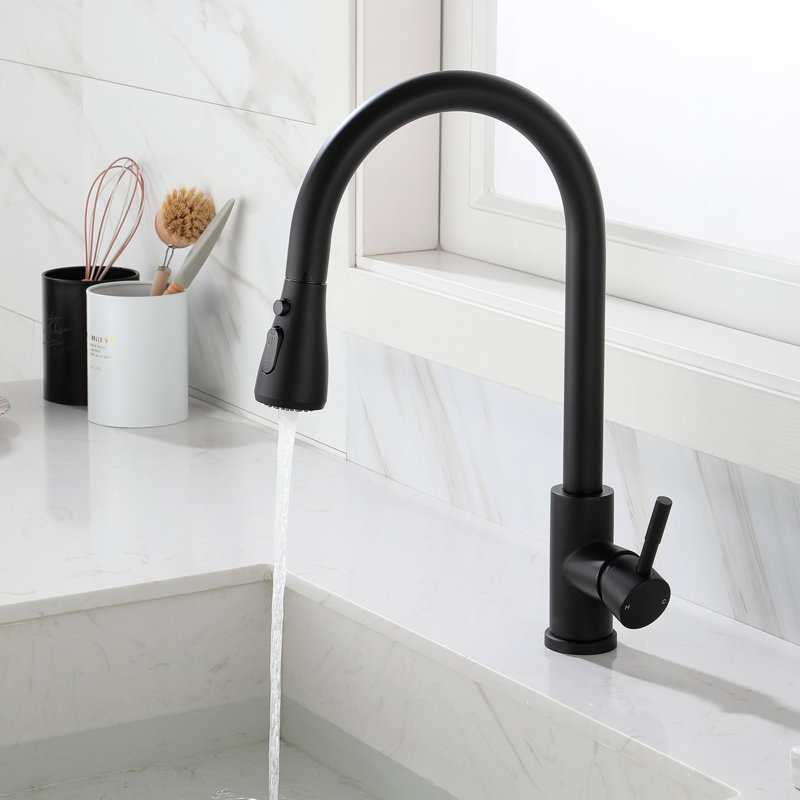 Robinet de cuisine en acier inoxydable noir mat avec douchette rétractable, conception simple et contemporaine pour les cuisines élégantes, évier en acier coulissant moderne, assure un débit d'eau fluide et efficace
