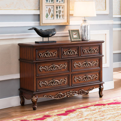 Armoire d'appoint en noyer massif