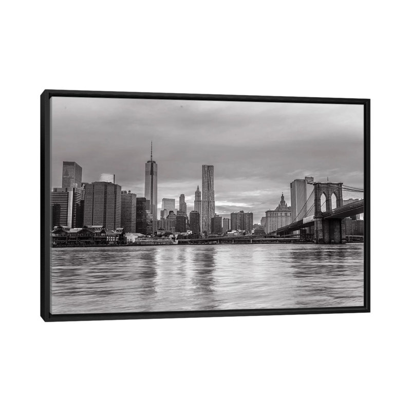 «New York XIII», impression sur toile, H 18 po x l 26 po x P 1,5 po, Toile avec cadre noir, Pas de tapis