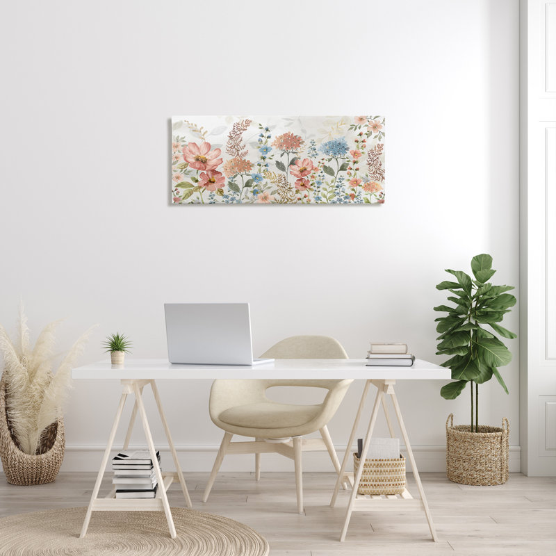 Fleurs de printemps pastel sur toile, H 17 po x l 40 po x P 1,5 po