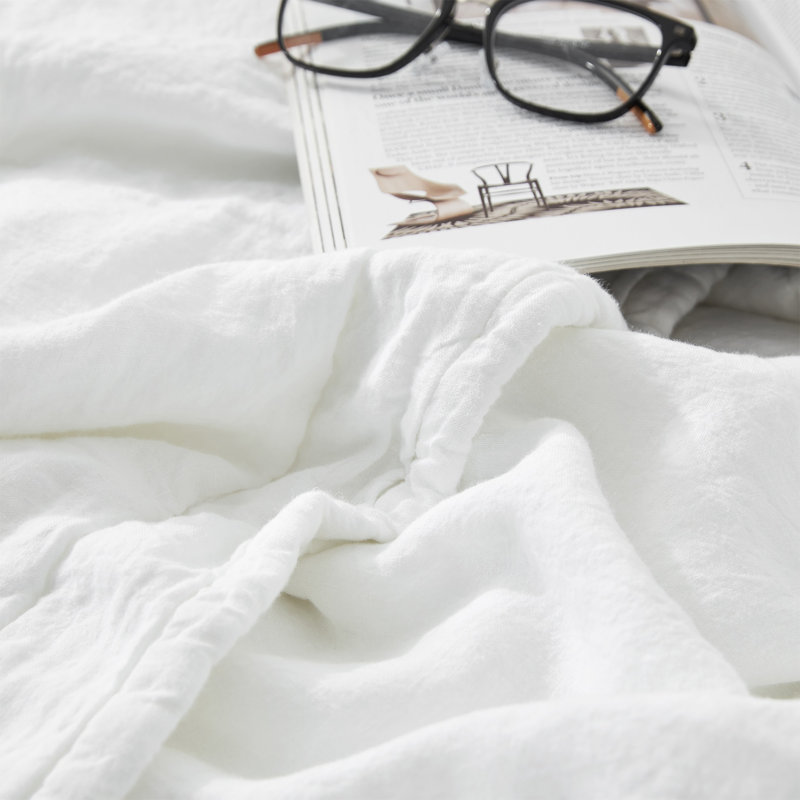 Dark Sky Reserve Linen Baffle Box Stitch Comforter, Twin Extra Long Comforter, White