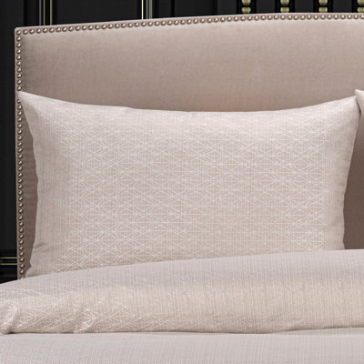 Star Attraction Bed Sham