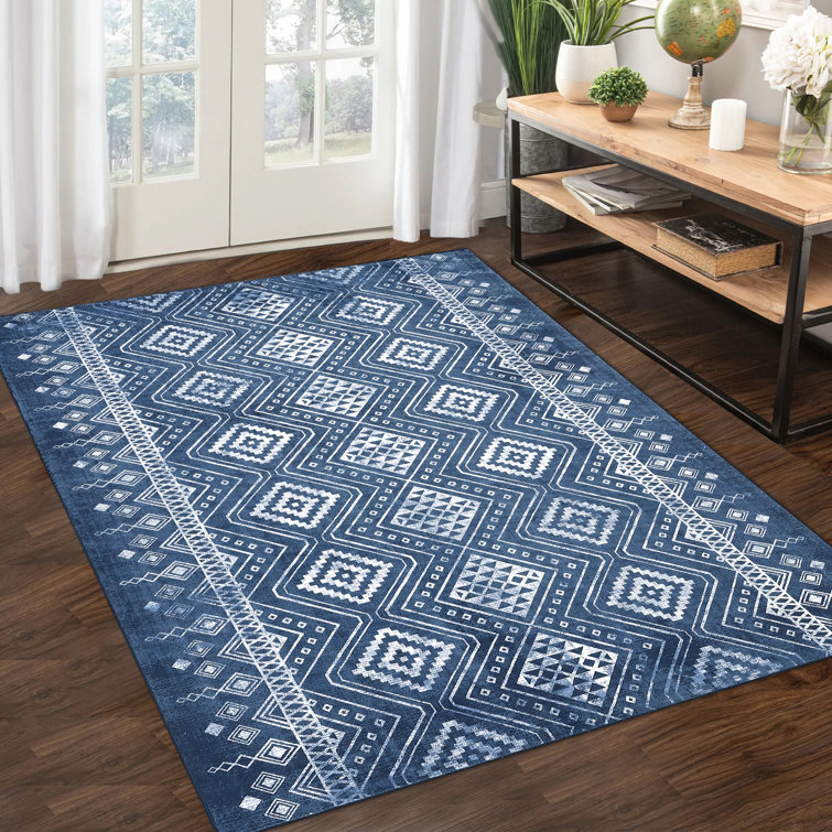 Krisa Washable Geometric Indoor Rug