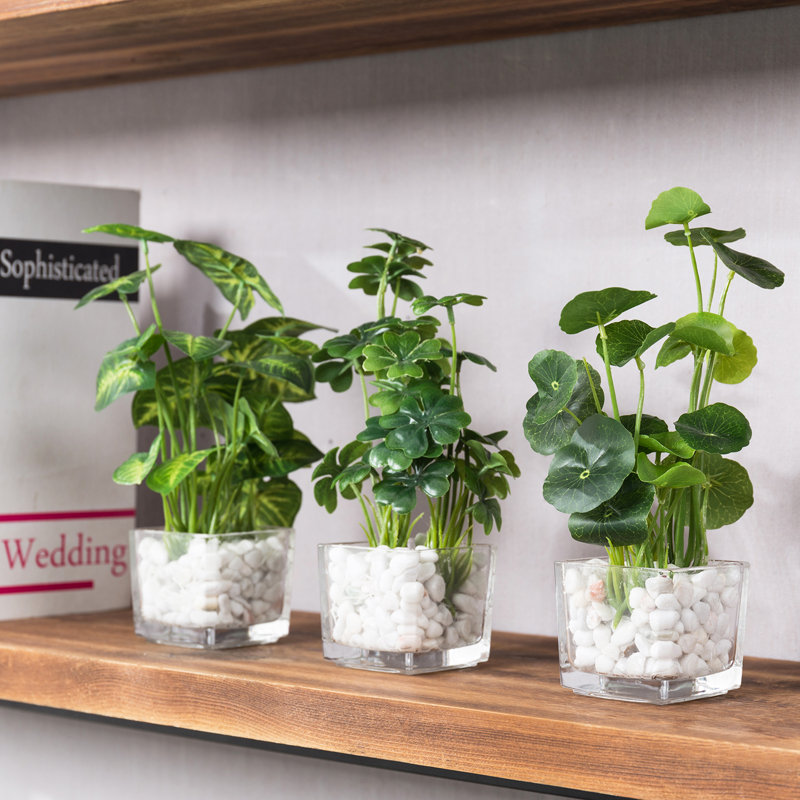 Ensemble de 3 plantes à feuillage artificiel dans un vase
