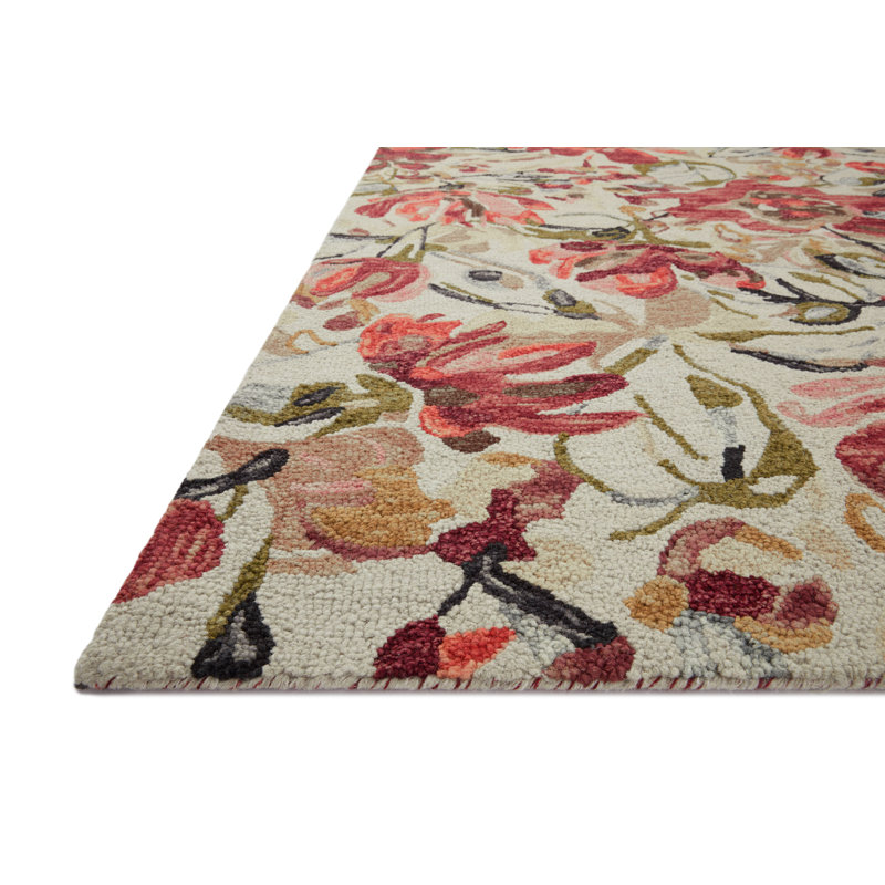 Tapis floral rouge / beige en laine crocheté à la main Oberlander, Rectangle 7 pi 9 po x 9 pi 9 po