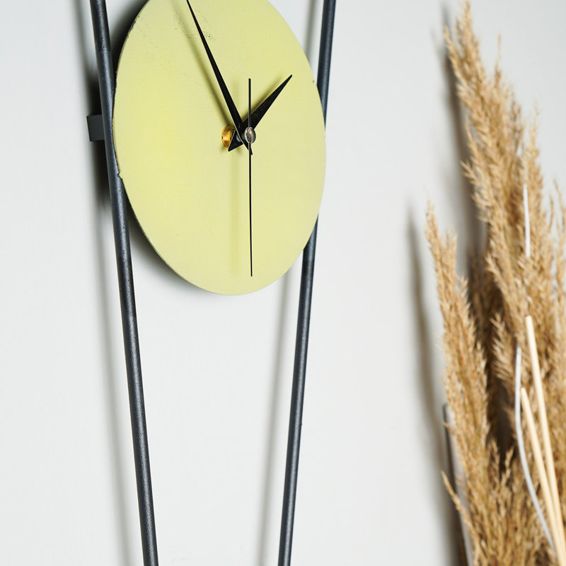 Amarmula Metal Wall Clock
