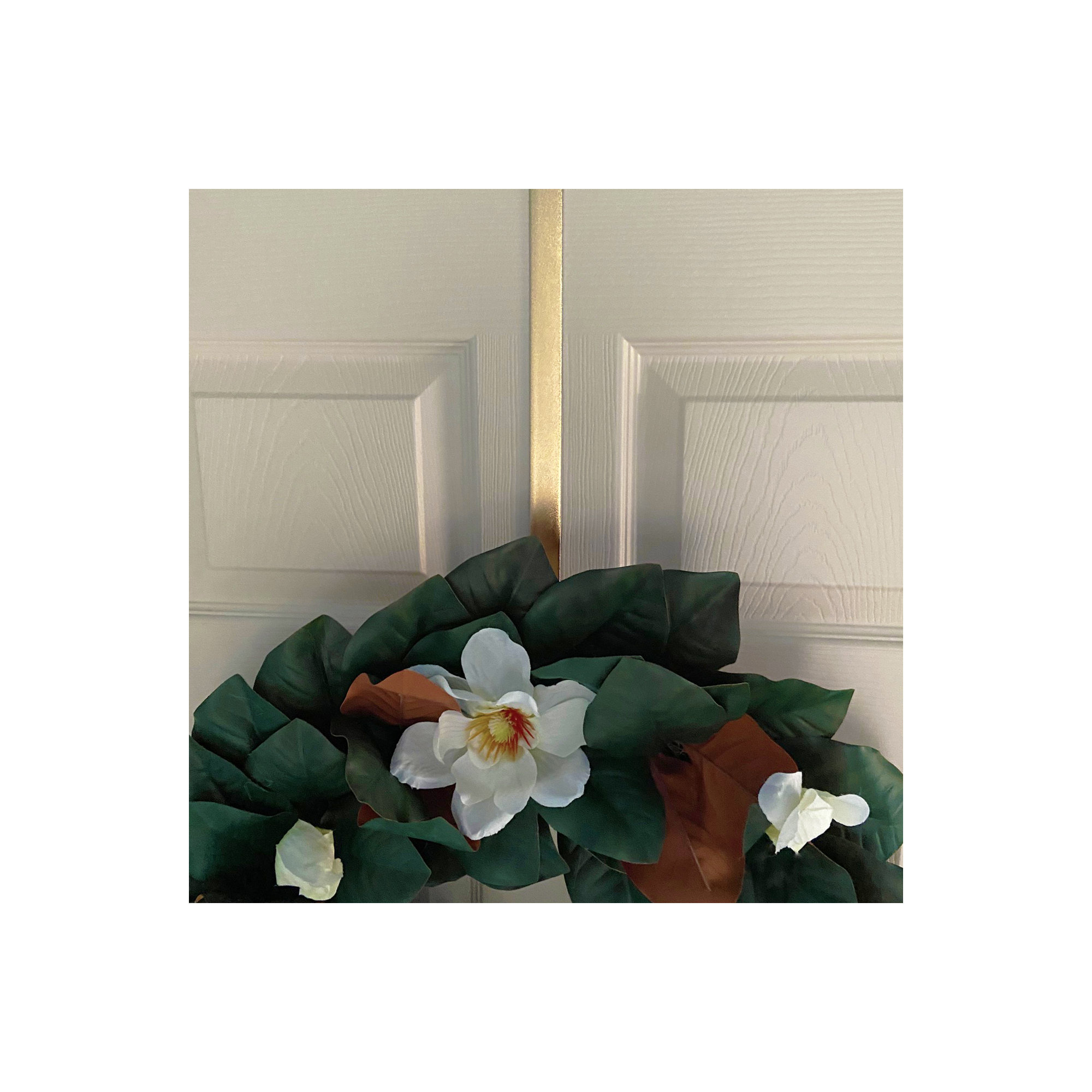 Dual-Sided Wreath Hanger, Gold