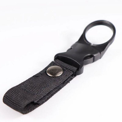 Bouteille d'eau en nylon pour l'extérieur Bouteille de sangle suspendue Boucle d'escalade multifonctionnelle