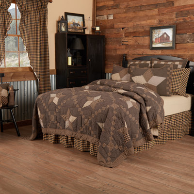 Farmhouse Star American Traditional Cotton Striped Quilt