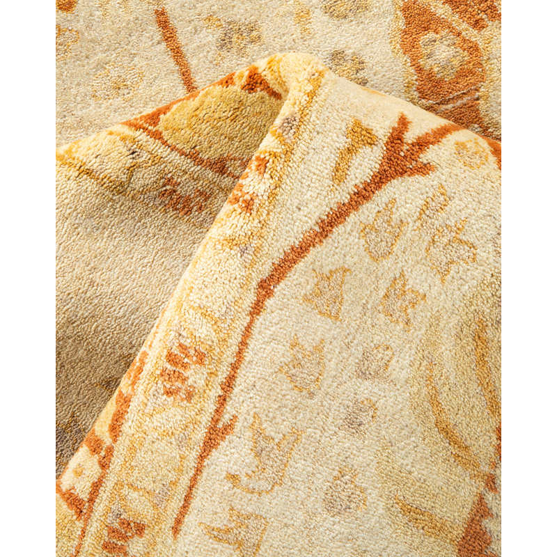 Tapis unique noué à la main ivoire 6 pi 3 po x 9 pi 3 po Keenan