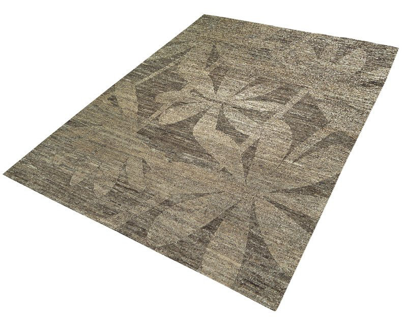 Paradise Floral Area Rug in Gray, Rectangle 8' x 10'