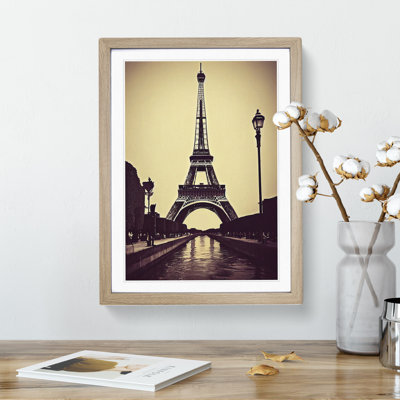 Towards the Eiffel Tower 1 Piece Single Picture Frame Wall Art