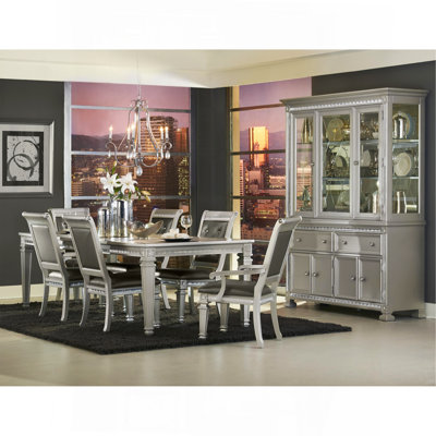 Ensemble de salle à manger à finition argentée 7 pièces avec accoudoirs 2X et 4 chaises d'appoint de style moderne Glam