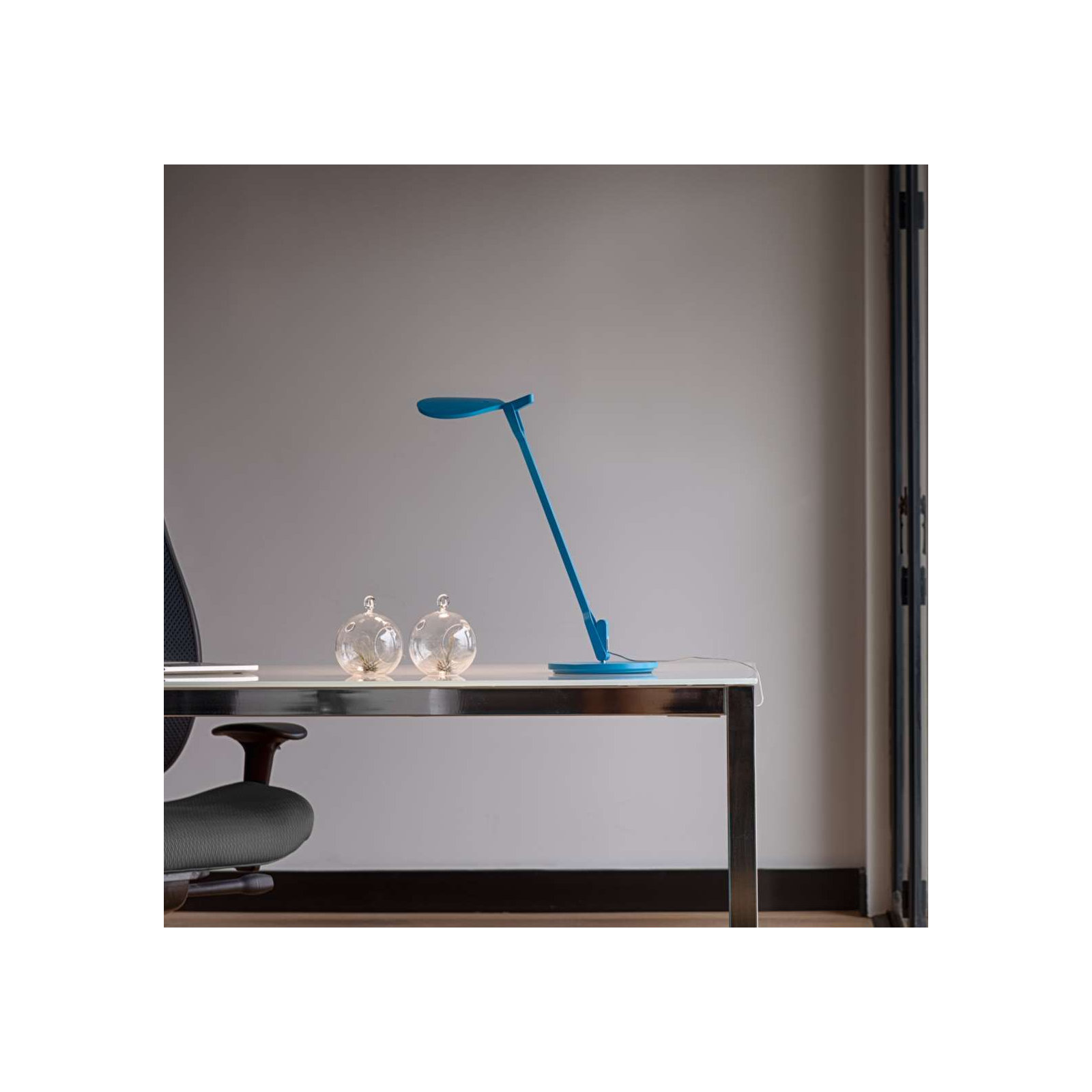 Splitty Metal USB Desk Lamp, Matte Pacific Blue