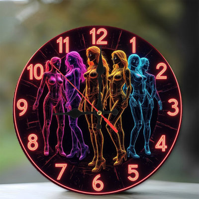 Affichage artistique de silhouettes féminines néon sur horloge