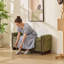 Banc de rangement moderne avec base en bois massif, banc d'entrée élégant pour le rangement de chaussures, les sièges de chambre à coucher et l'organisation à la maison-129879291