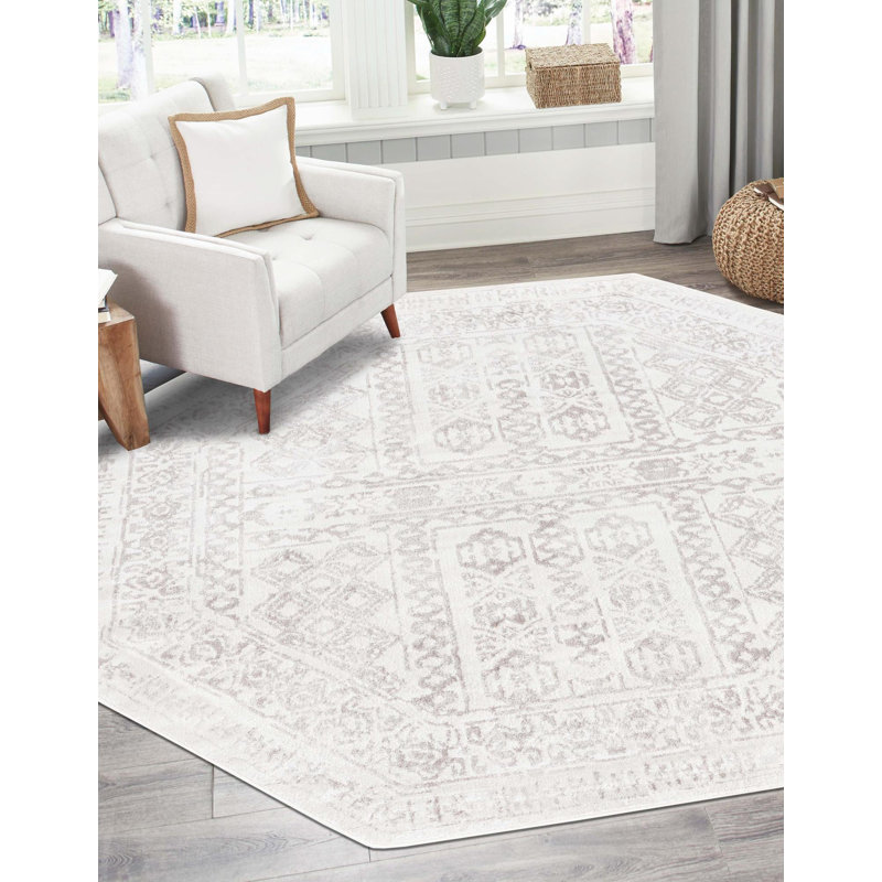 Malayna Oriental Indoor Rug