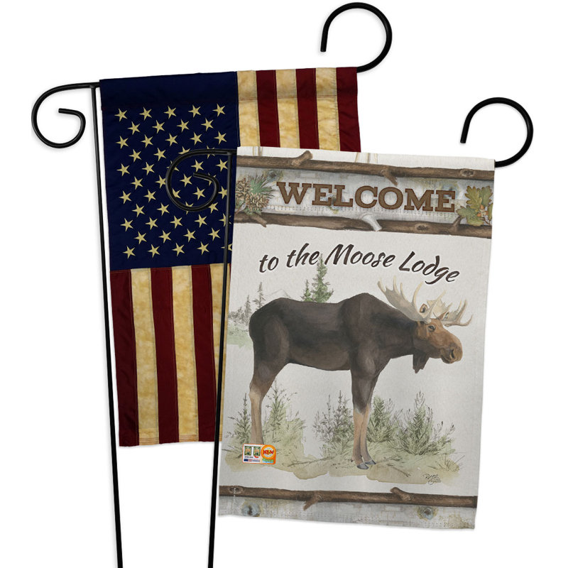Drapeau de jardin en polyester 18 x 13 po The Moose Lodge