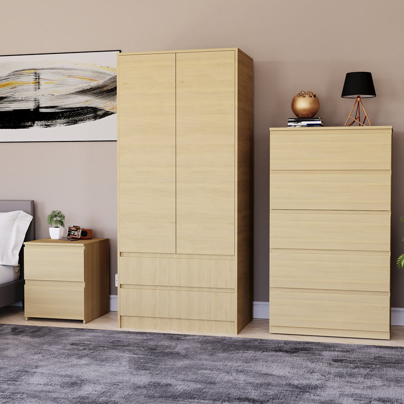 Romeon Piece Bedroom Set, Pine
