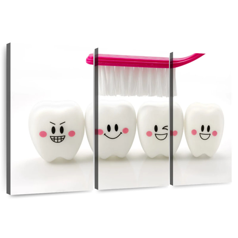 Alcaraz Smiling Teeth Toys, 20" H x 33" W