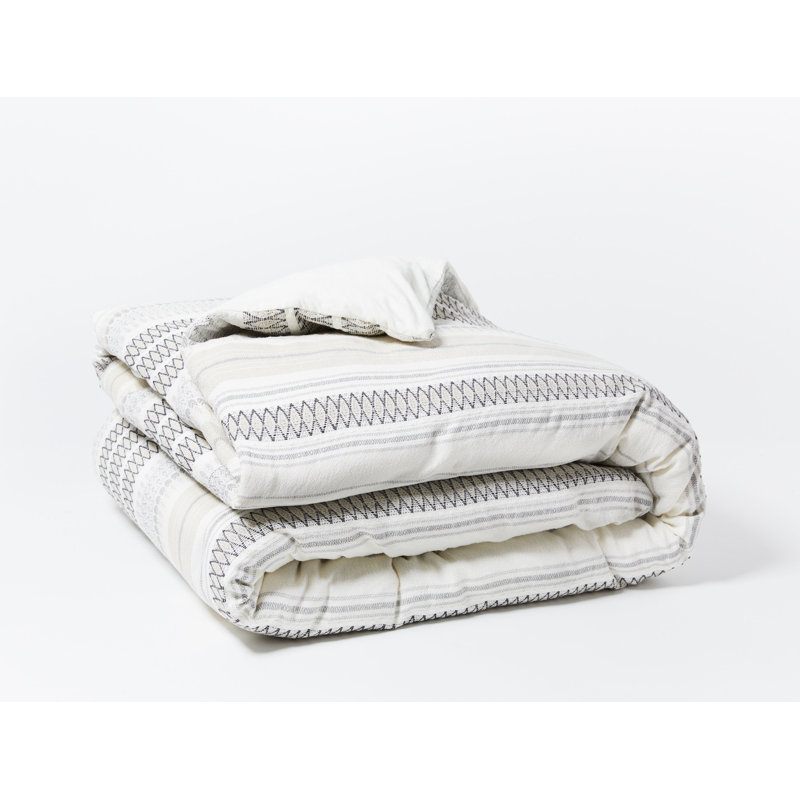 Lost Coast Organic Duvet Cover, Full/Queen Duvet Cover, Soft White/Deep Graphite