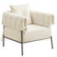 Fauteuil rembourré avec coussin d'assise et coussin plus épais-378841344
