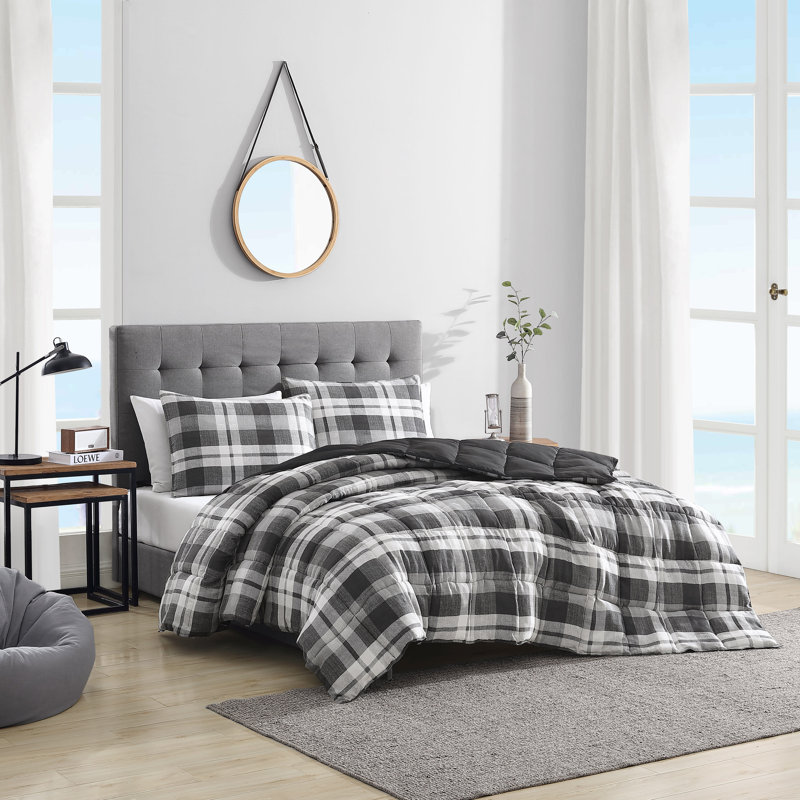 Nautica Crossview Plaid Microsuede Comforter Set, Queen Comforter + 2 Standard Shams, Charcoal