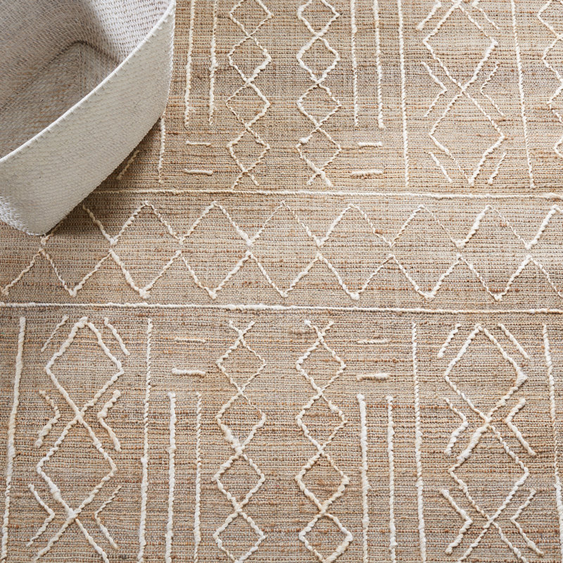 Eurodicus Southwestern Hand-Loomed Jute/Sisal Area Rug in Ivory/White, Rectangle 3' x 5'