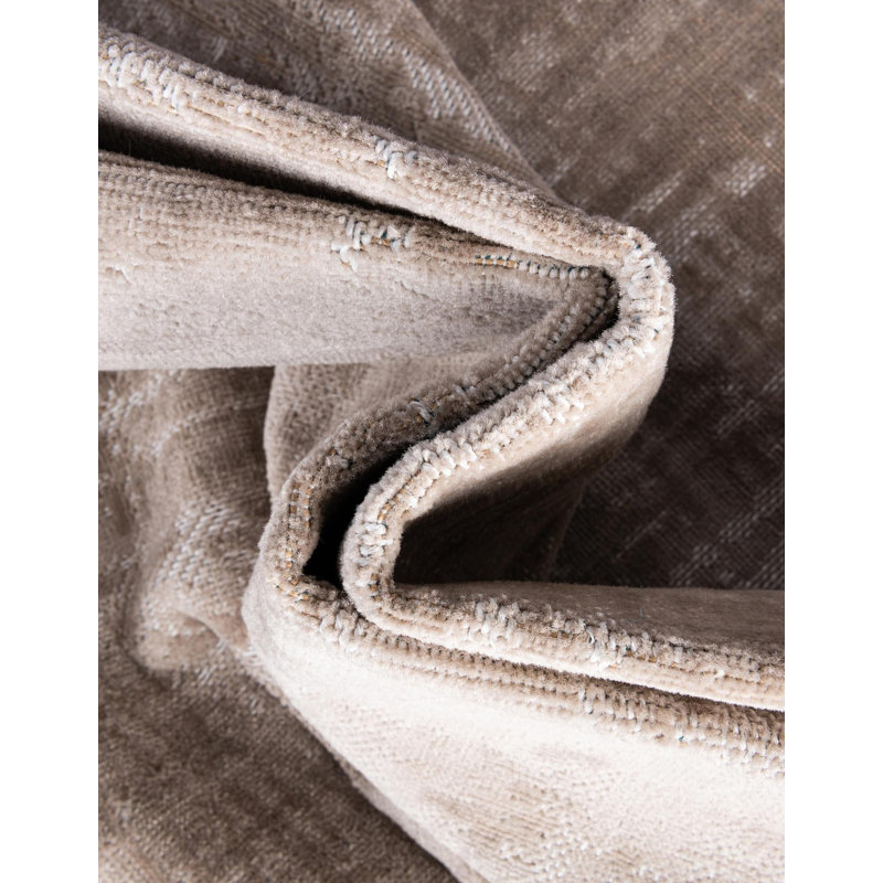Area Rug, Runner 2'7" x 10', Light Gray