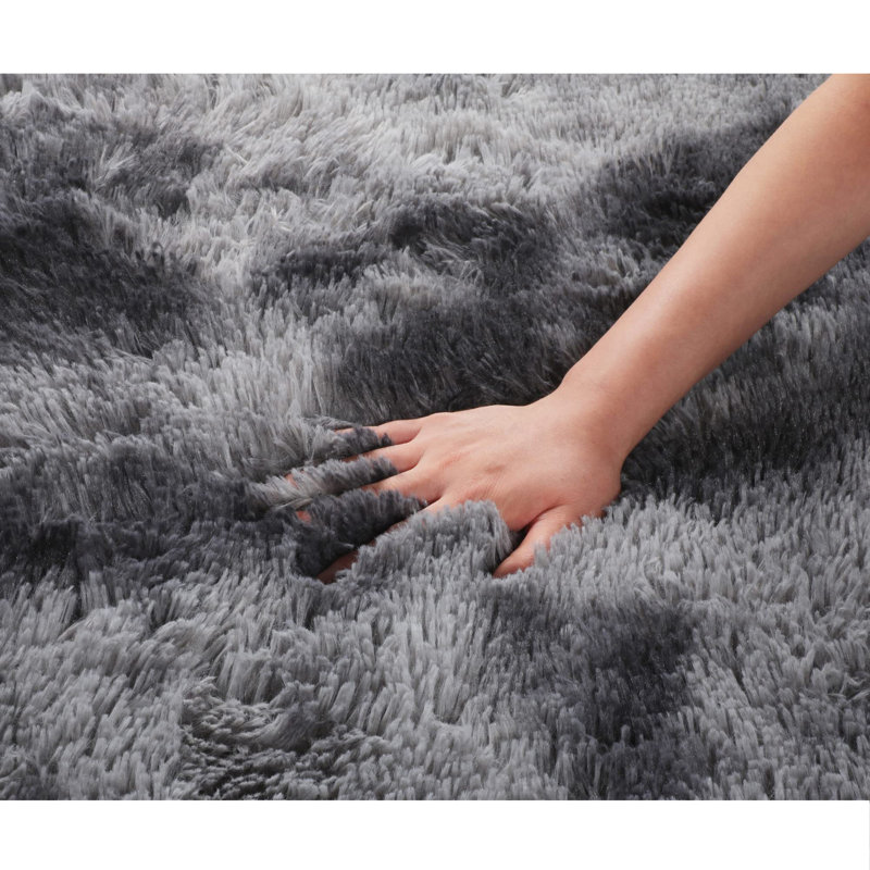 Tapis à poils longs rayé gris foncé, Rectangle 5 pi x 7 pi