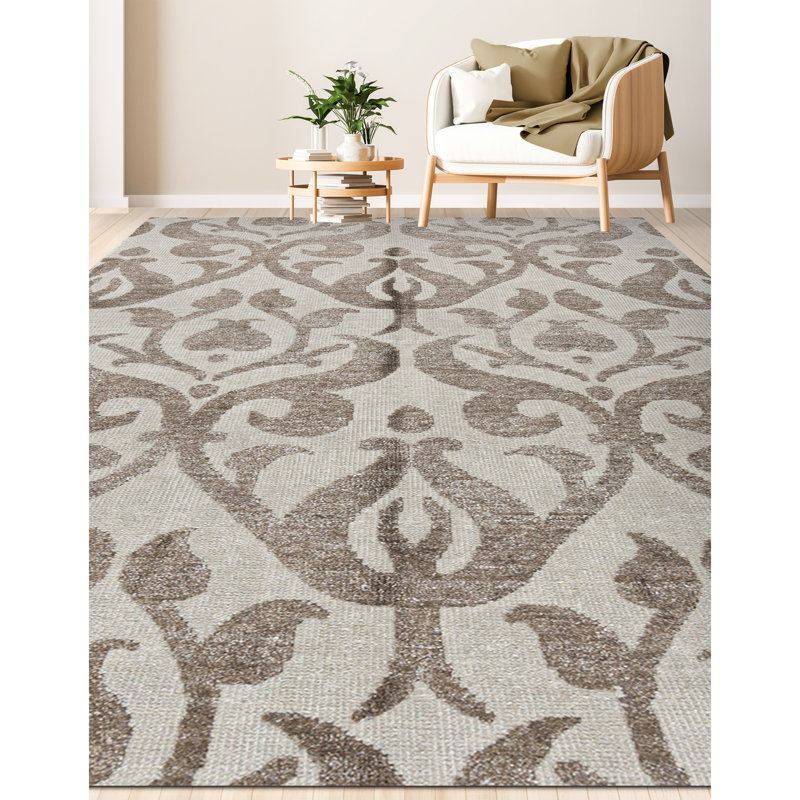 La Ciel Damask Area Rug