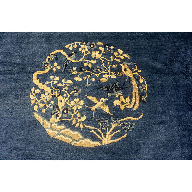 Grand tapis noué à la médaille antique de Pékin
