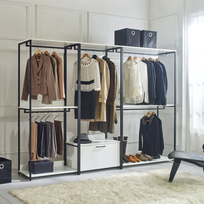 Nanwe 111'' Closet System