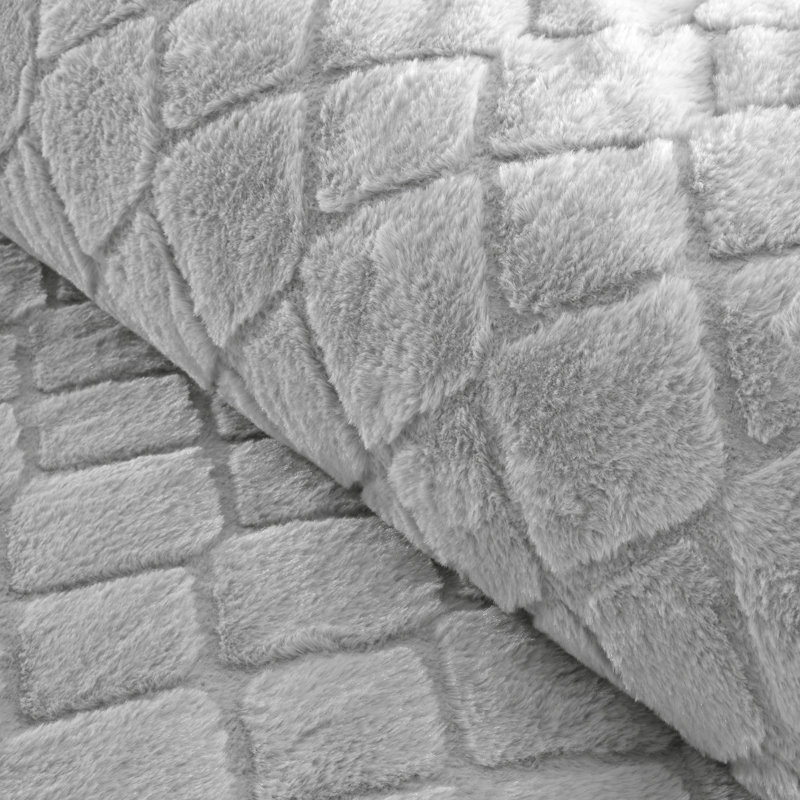 Cosy Diamond Faux Fur Duvet Cover Set, Super King Duvet Cover + 2 Standard Pillowcases, Silver Grey