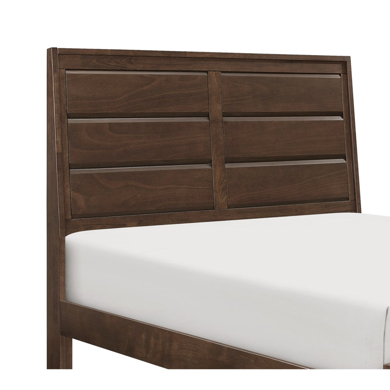 Fabrication contemporaine en bois, Grand lit
