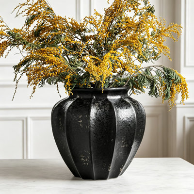 Grand vase en céramique fabriqué à la main, vase à fleurs industriel moderne avec finition noire vieillie, base lestée pour la stabilité, centre de table pour le salon et la salle à manger