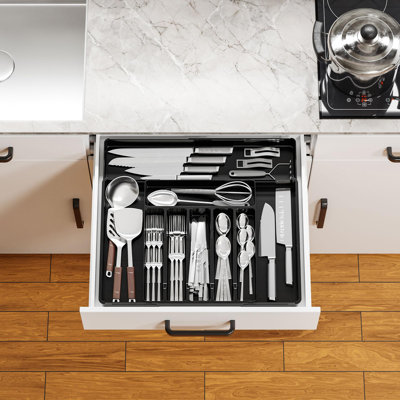 Expandable Silverware Organizers For Kitchen Drawers,Large BPA Free Cutlery Organizer In Drawer,Plastic Utensil Drawer Organizer Suitable As Flatware,Knife,Fork,Spoon,Silverware Holder And Tray,Black