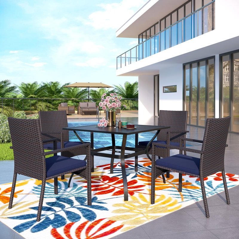 4 - Person Patio Dining Set with Rectangular Table