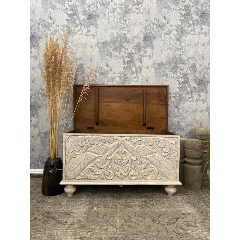 Anouck Accent Trunk